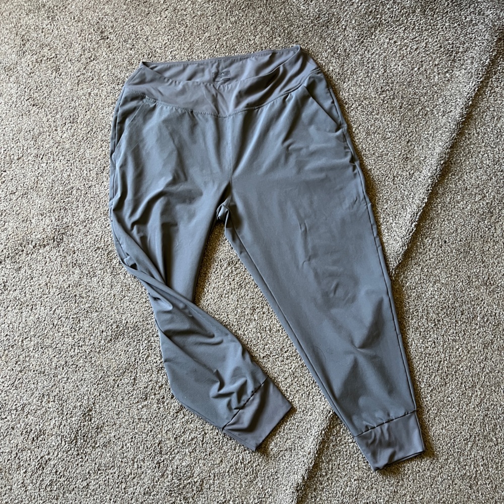 Patagonia women’s happy hiking studio pants /Gray joggers casual